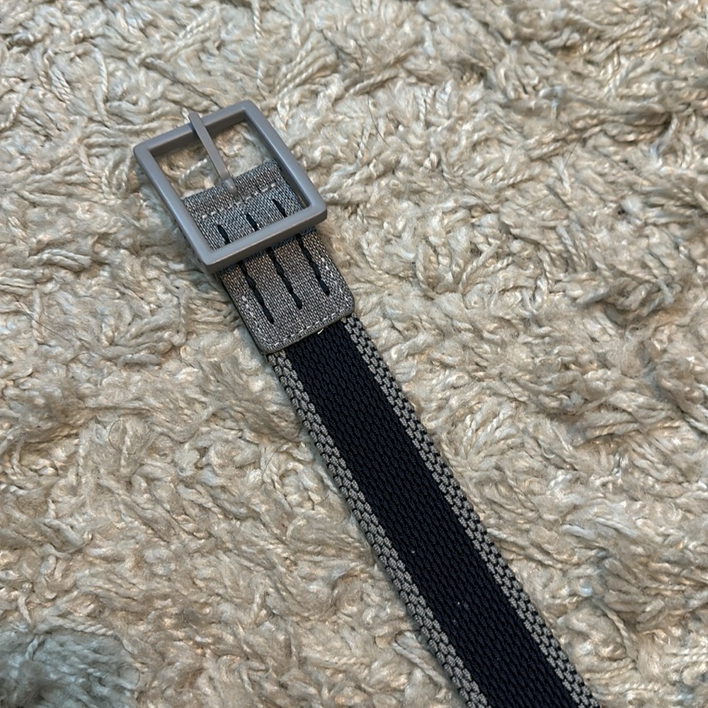 Cuater by Travis Mathew reversible golf belt - size small - Picture 5 of 8